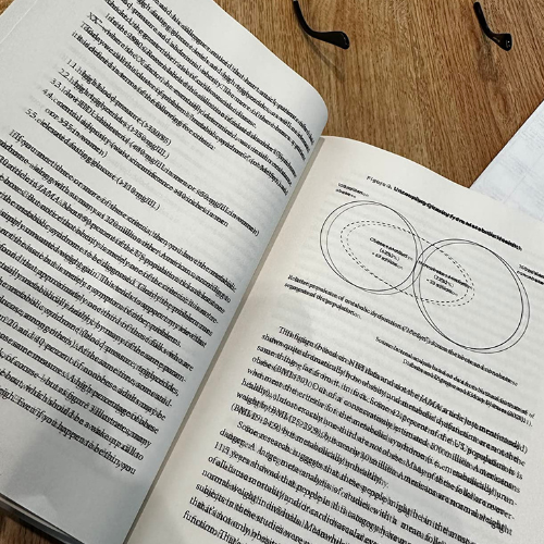 Outlive: The Science and Art of Longevity Paperback