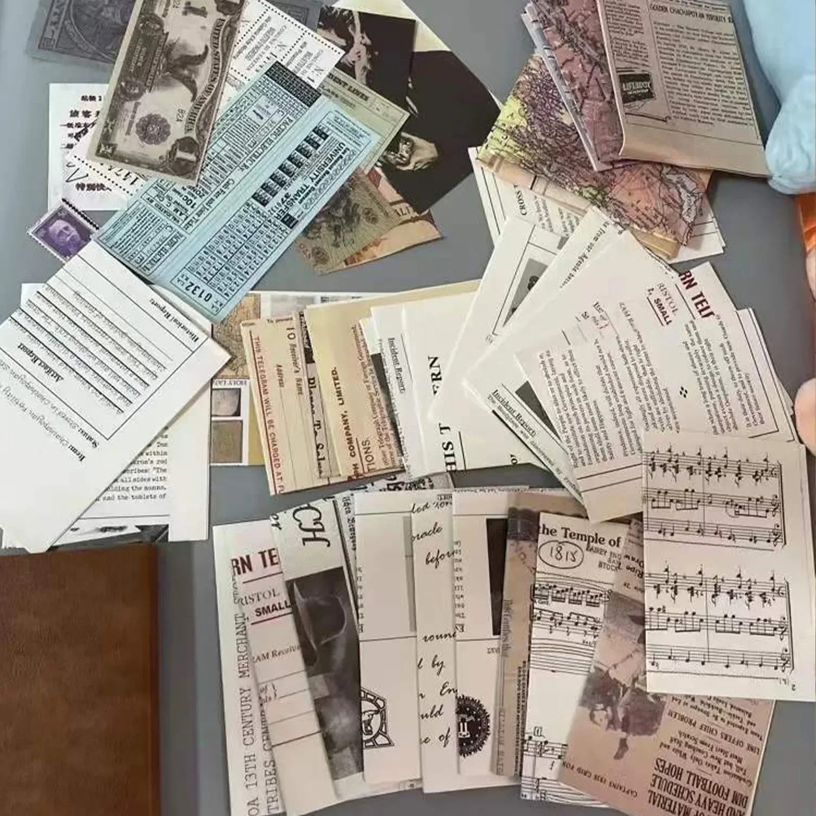 Indiana Jones Grail Diary Prop + Hidden Precious Deposits Movie Gift Collectible