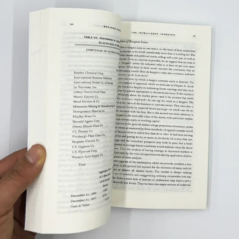 The Intelligent Investor Rev Ed.: The Definitive Book on Value Investing Paperback